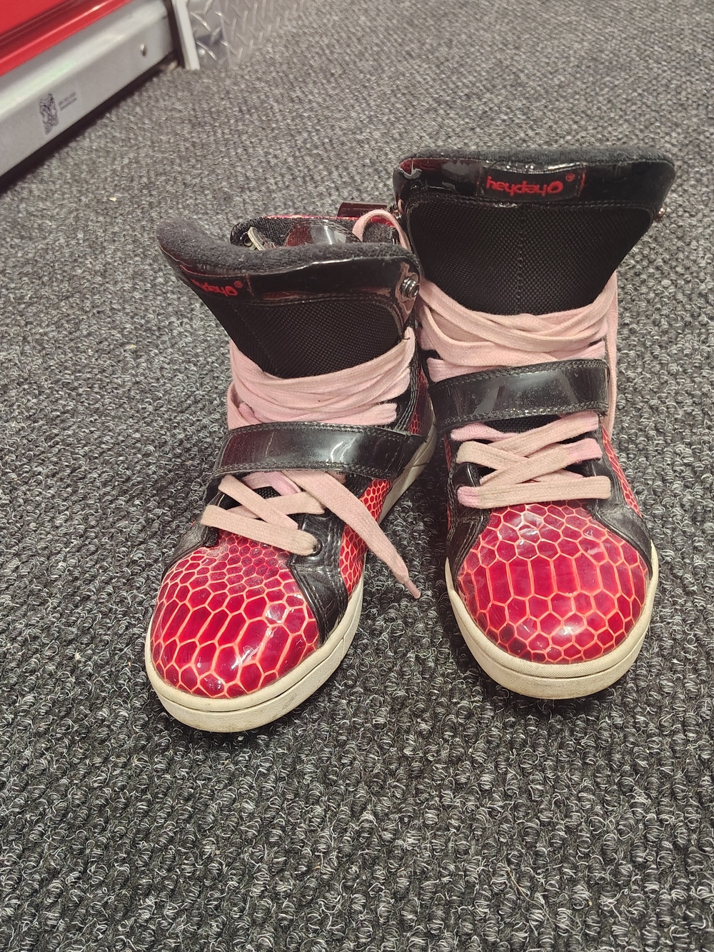 RARE Heyday Footwear Super Shift Red Snakeskin High Top Lifting Shoes 5.5